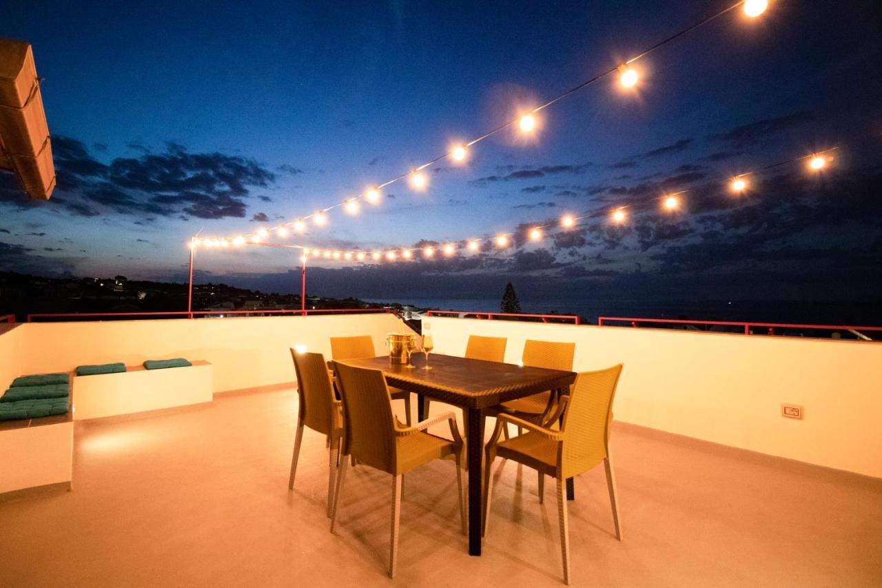 Duca D'Aosta Terrace, Skypool & Sauna Acquedolci Bagian luar foto
