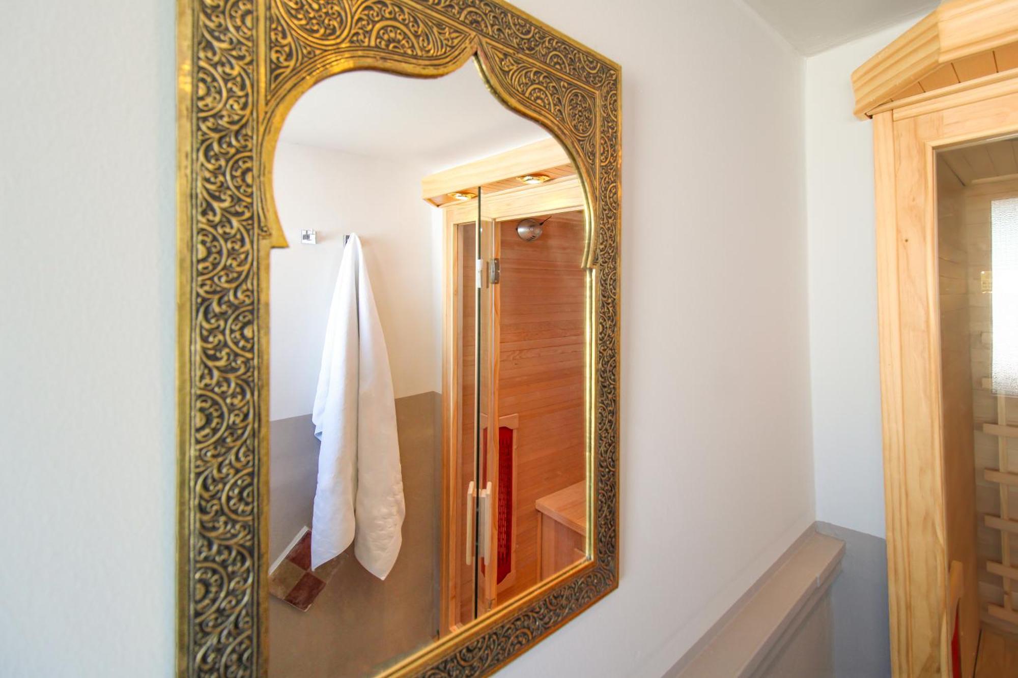 Duca D'Aosta Terrace, Skypool & Sauna Acquedolci Bagian luar foto